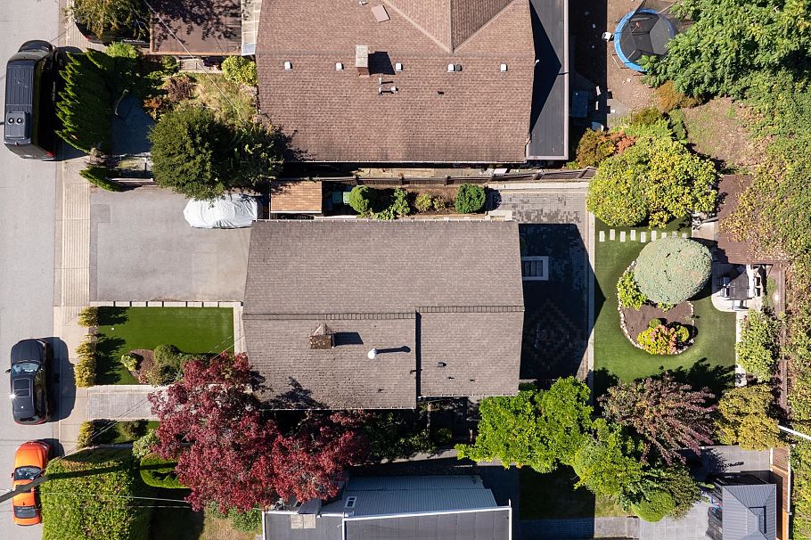 424 W Queens Road North Vancouver, BC - 7