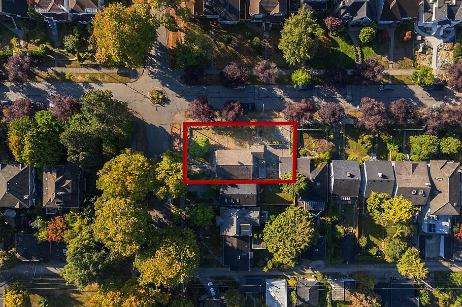 505 N Penticton Street Vancouver, BC - 3