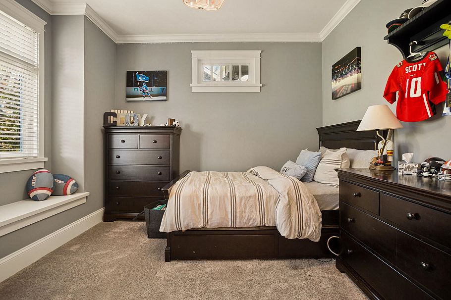 5562 Crown Street Vancouver, BC - 27