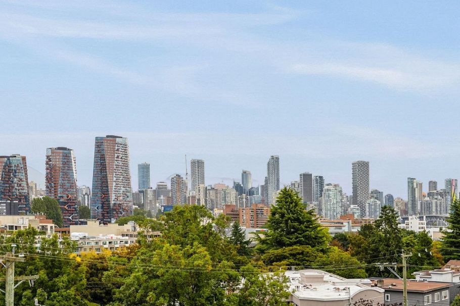 6 2023 West 4th Avenue Vancouver, BC - 24