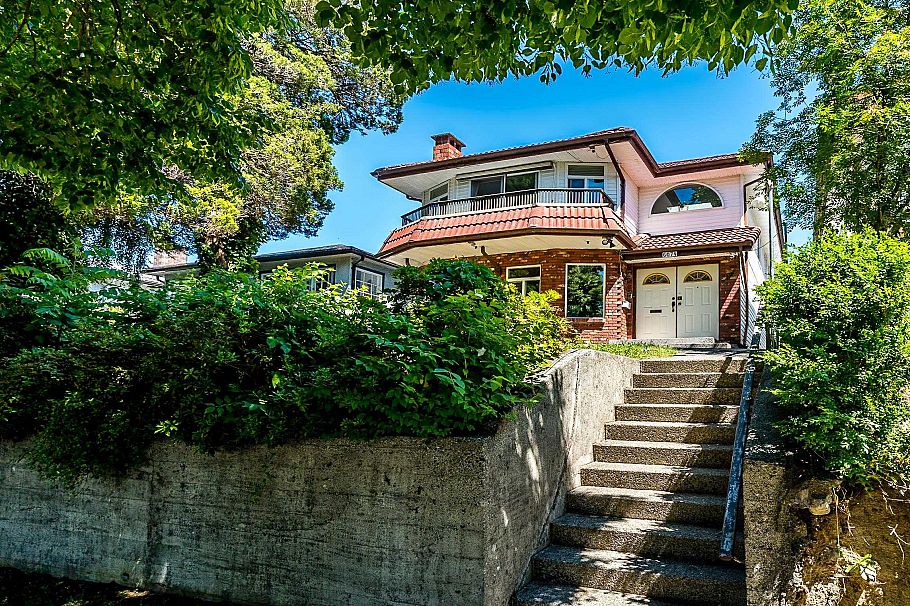 6074 Sherbrooke Street Vancouver, BC - 34