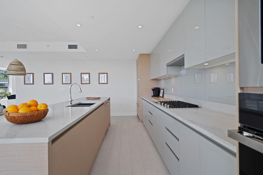 656 8575 Rivergrass Drive Vancouver, BC - 11