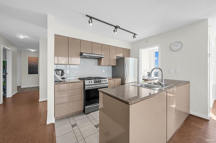3002 1438 Richards Street Vancouver, BC - 10
