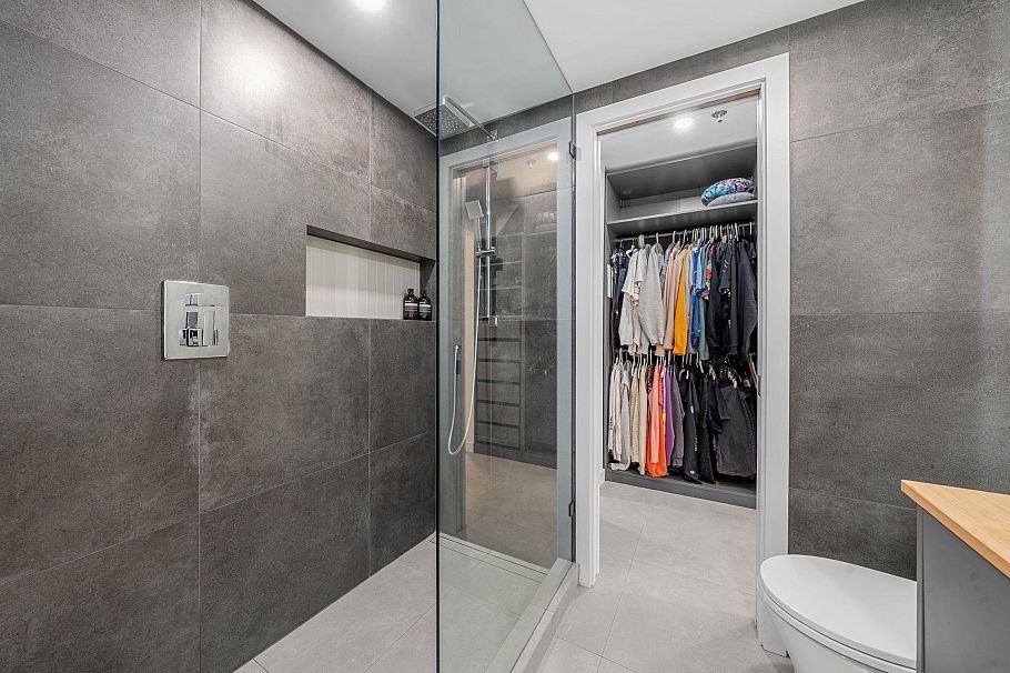 104 828 W 14th Avenue Vancouver, BC - 25