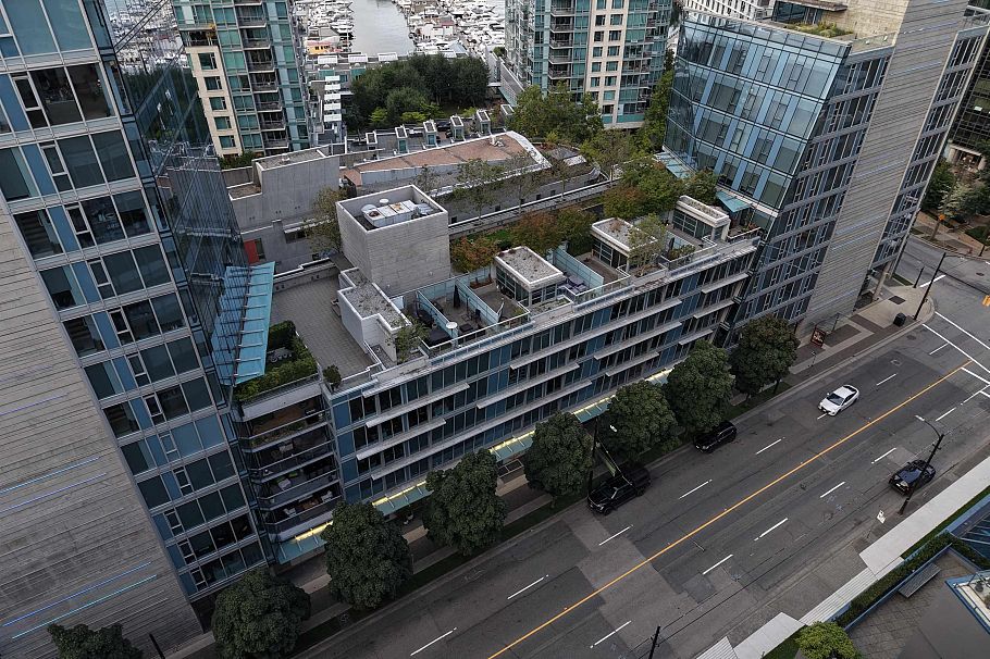 206 1477 W Pender Street Vancouver, BC - 22