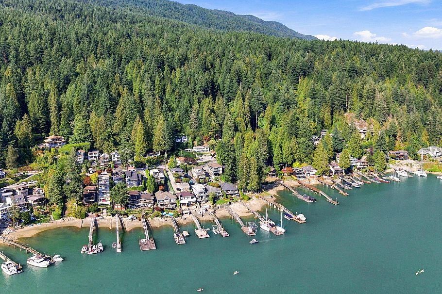 2787 Panorama Drive North Vancouver, BC - 34
