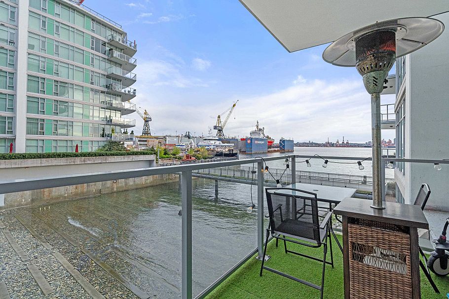 204 175 Victory Ship Way North Vancouver, BC - 1
