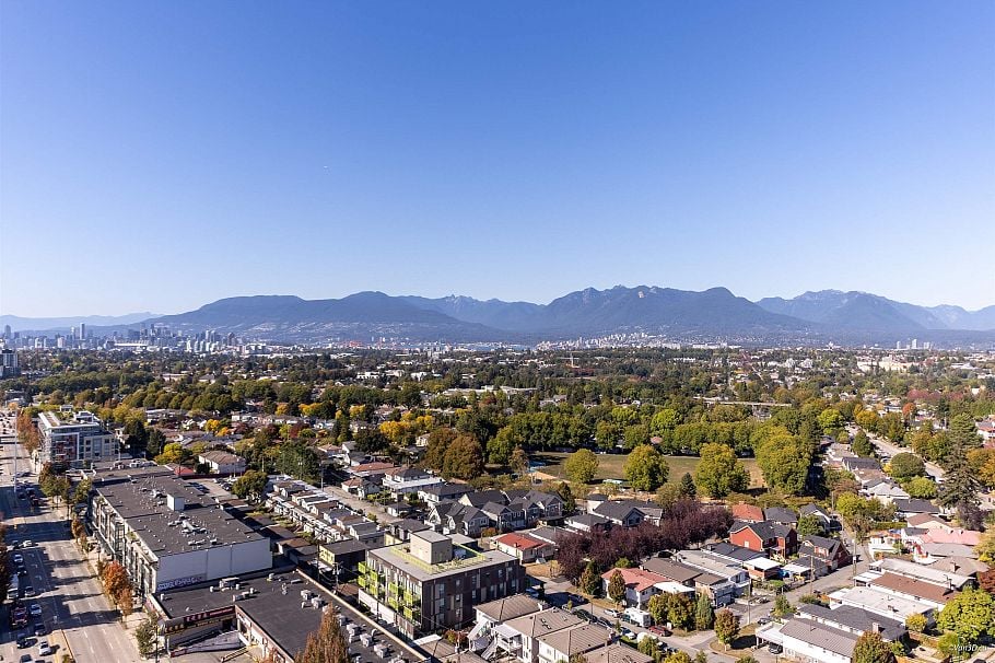 2303 4815 Eldorado Mews Vancouver, BC - 17