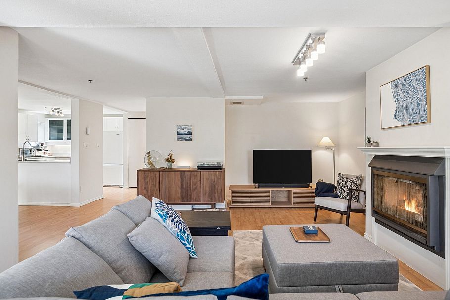 4306 Sophia Street Vancouver, BC - 4
