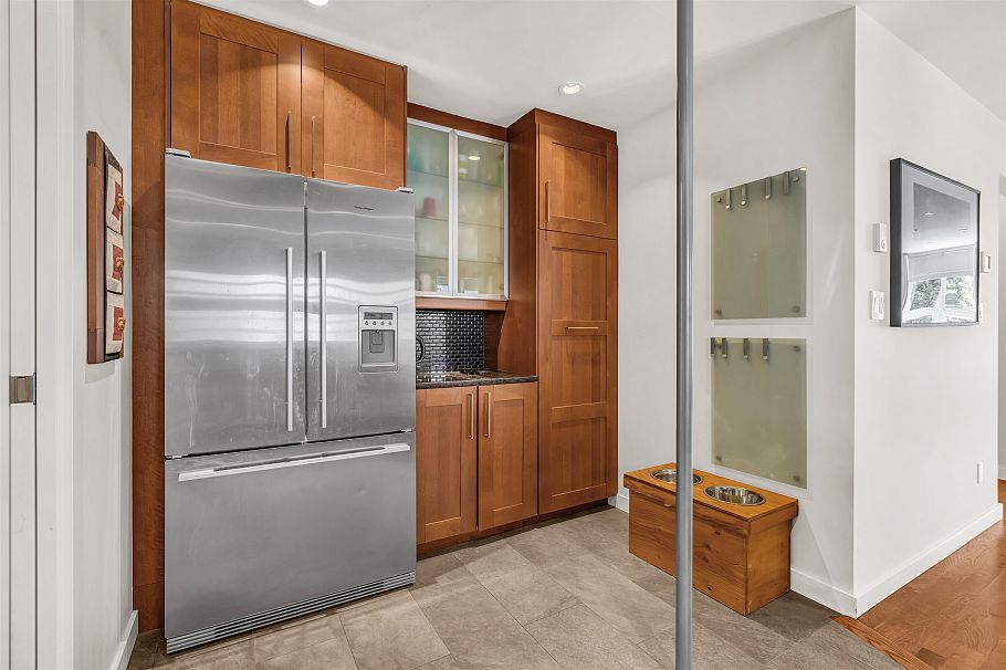 517 Atlantic Street Vancouver, BC - 7