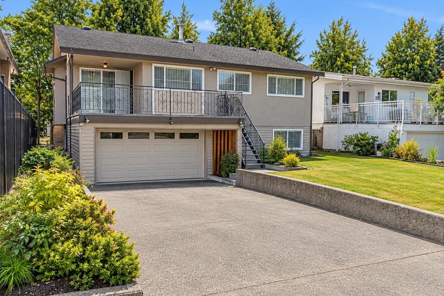 1215 E 48th Avenue Vancouver, BC - 9