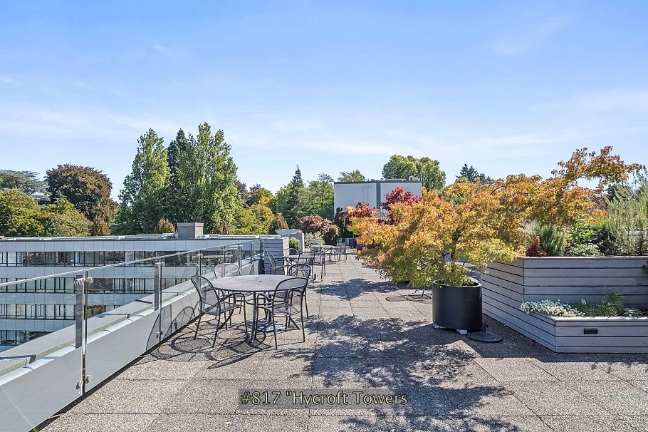 817 1445 Marpole Avenue Vancouver, BC - 31
