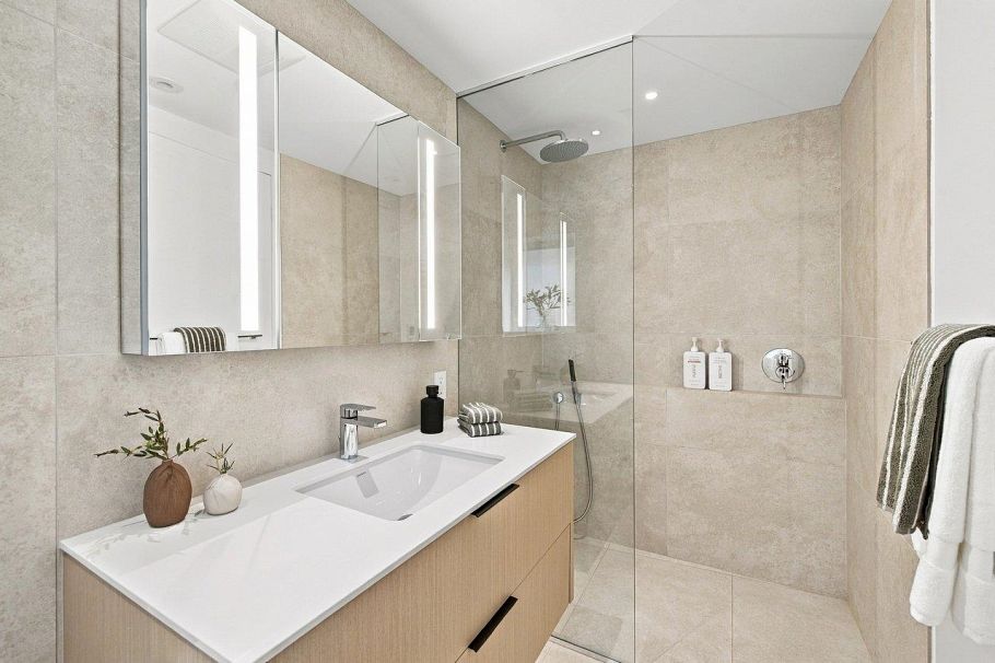 279 E 18th Avenue Vancouver, BC - 26