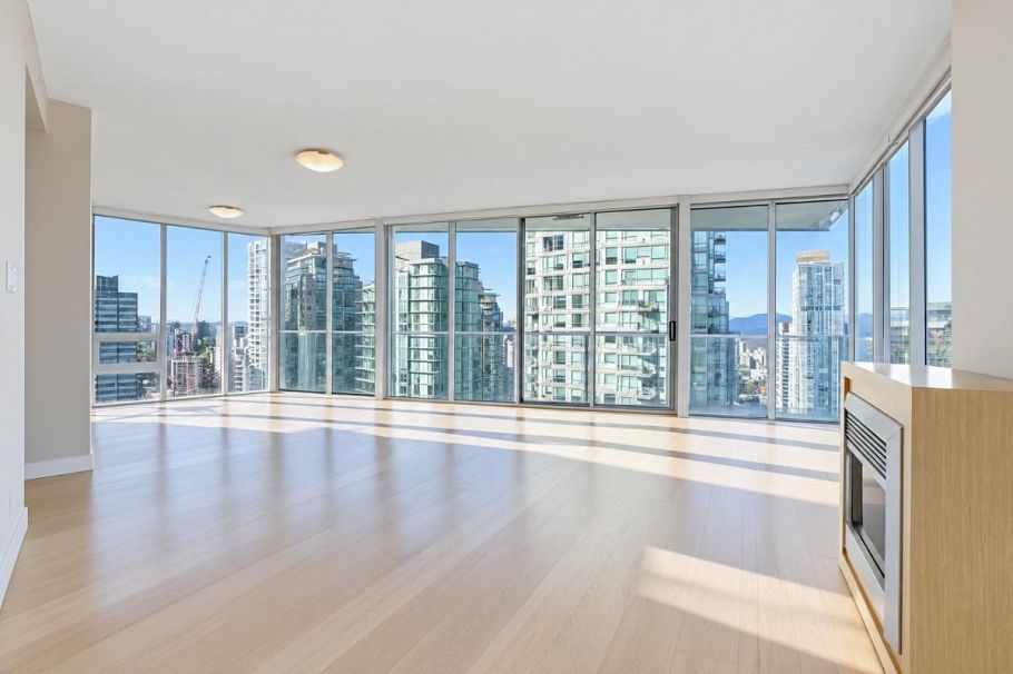2701 1277 Melville Street Vancouver, BC - 5
