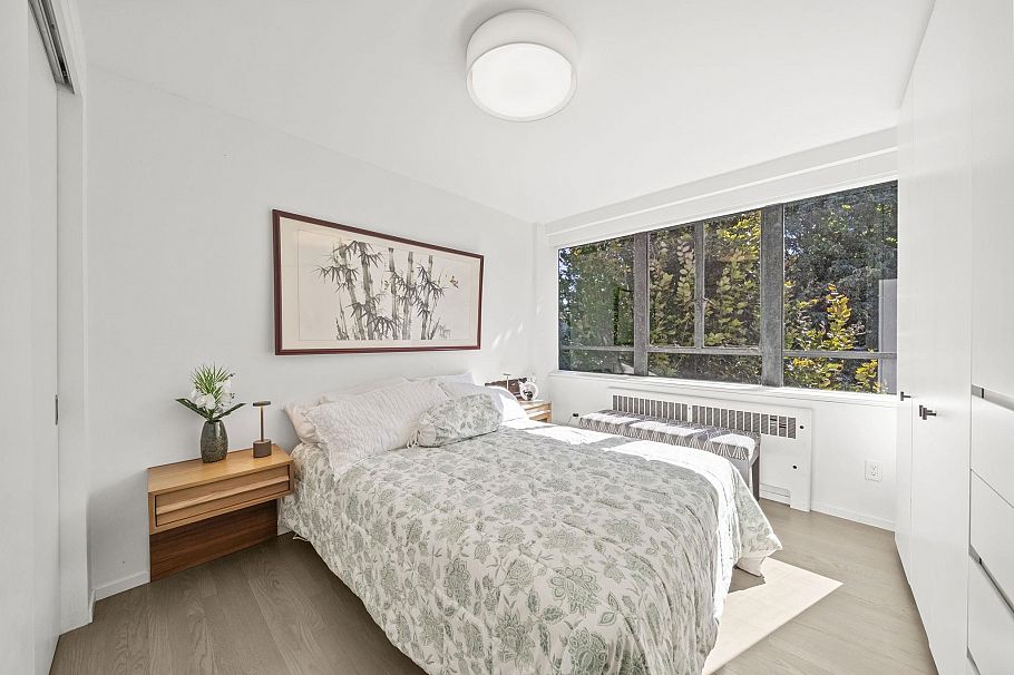 817 1445 Marpole Avenue Vancouver, BC - 23