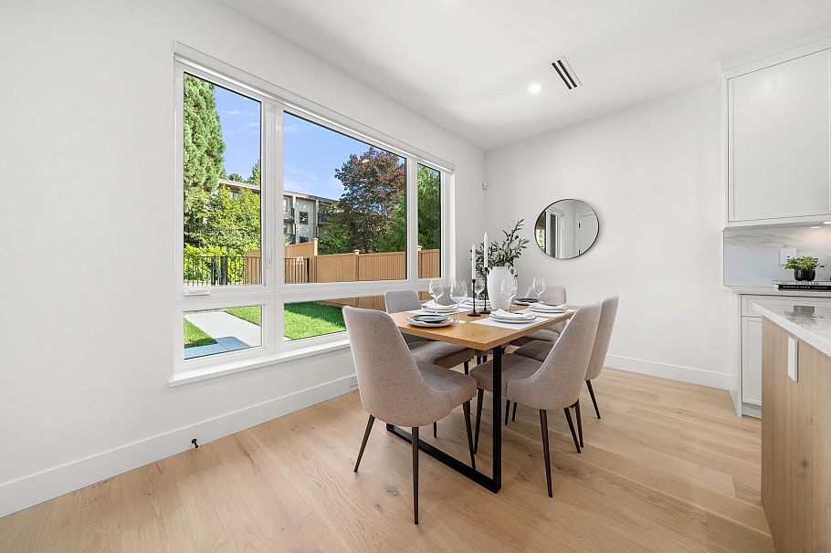 1350 Ross Road North Vancouver, BC - 17