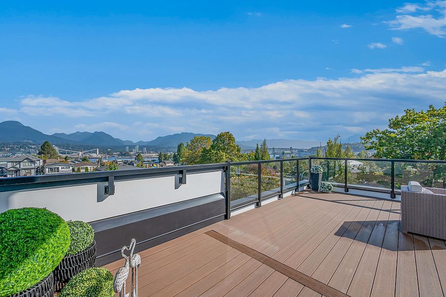 3 2893 Eton Street Vancouver, BC - 24