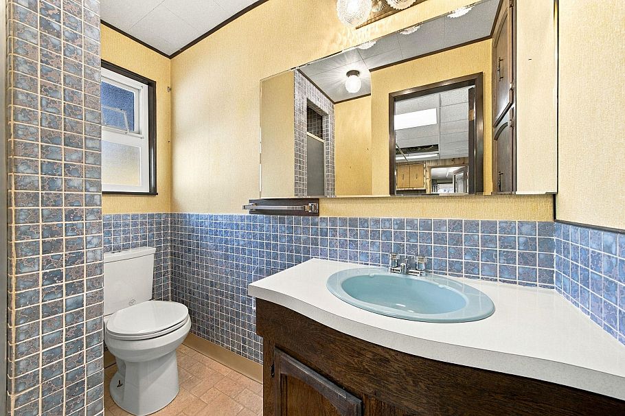 4148 Fairway Place North Vancouver, BC - 30