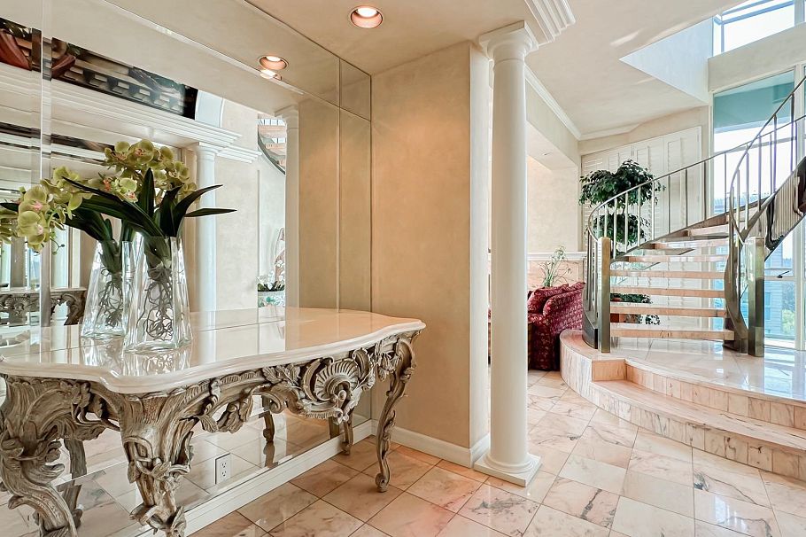 17 1861 Beach Avenue Vancouver, BC - 22