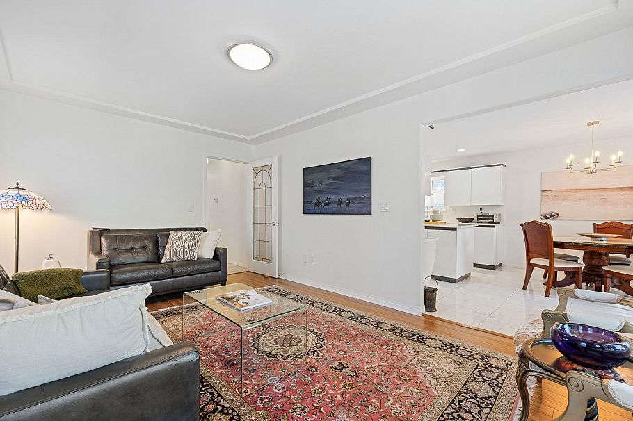 1154 Harold Road North Vancouver, BC - 16