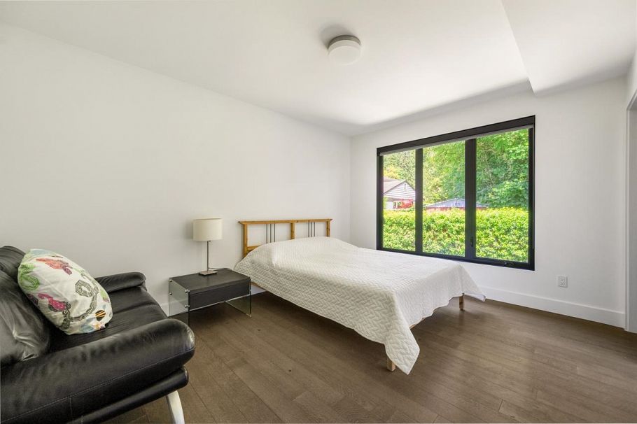 3430 Aintree Drive North Vancouver, BC - 18