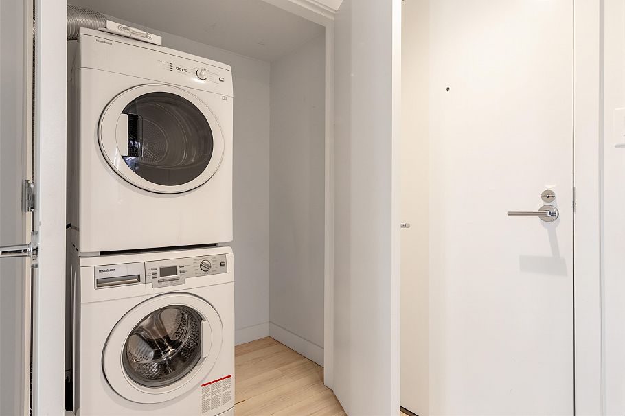1002 1133 Hornby Street Vancouver, BC - 23