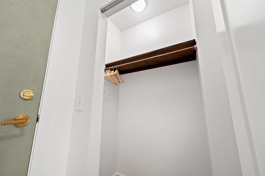 304 1928 Nelson Street Vancouver, BC - 28