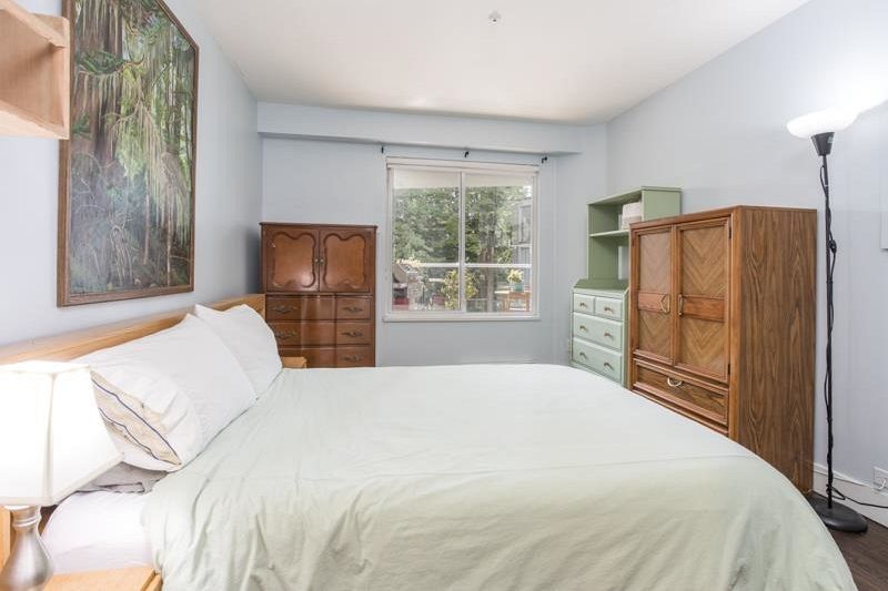 211 8460 Jellicoe Street Vancouver, BC - 17