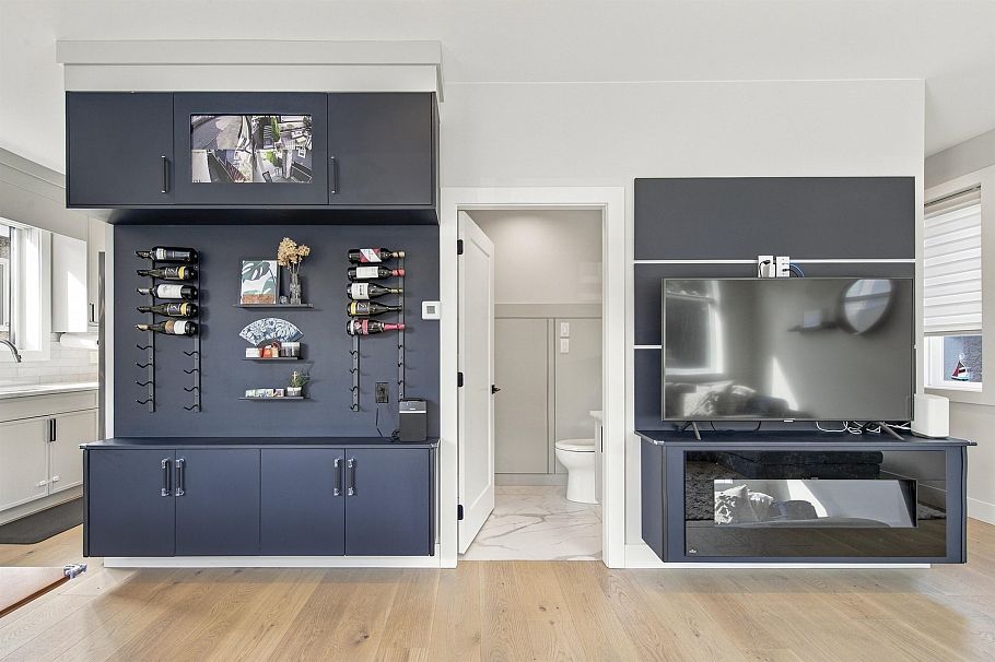 2178 Renfrew Street Vancouver, BC - 6