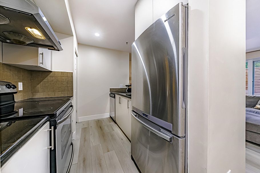 1 1328 W 73rd Avenue Vancouver, BC - 11