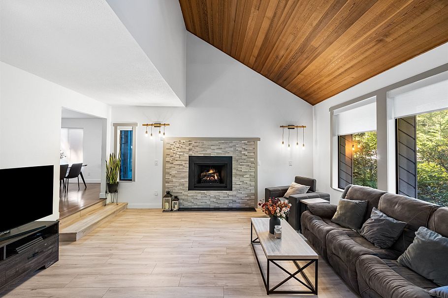 5520 Huckleberry Lane North Vancouver, BC - 8