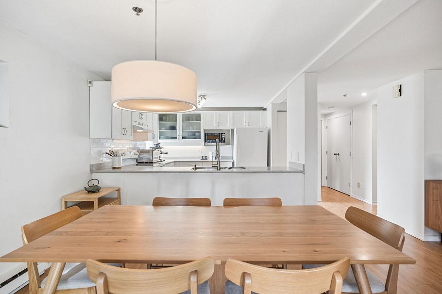 4306 Sophia Street Vancouver, BC - 10