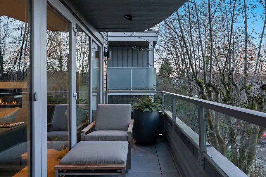 2142 W 1st Avenue Vancouver, BC - 31