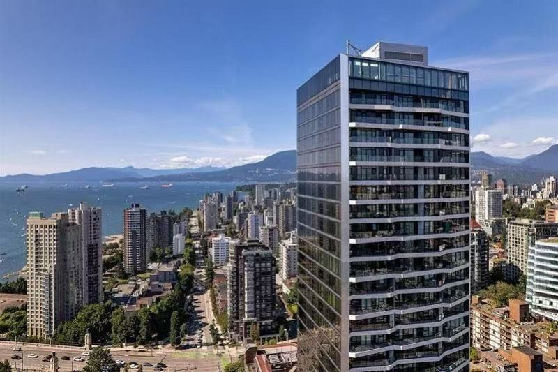 2301 889 Pacific Street Vancouver, BC - 1