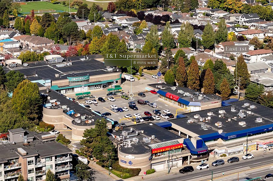 2178 Renfrew Street Vancouver, BC - 29