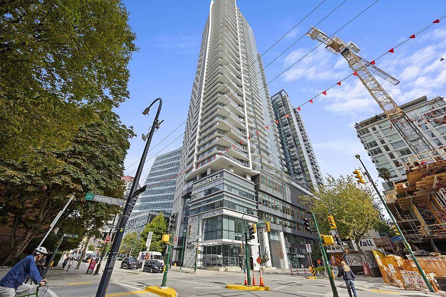 2007 1289 Hornby Street Vancouver, BC - 32