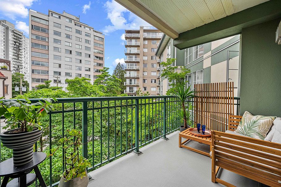 304 1928 Nelson Street Vancouver, BC - 17