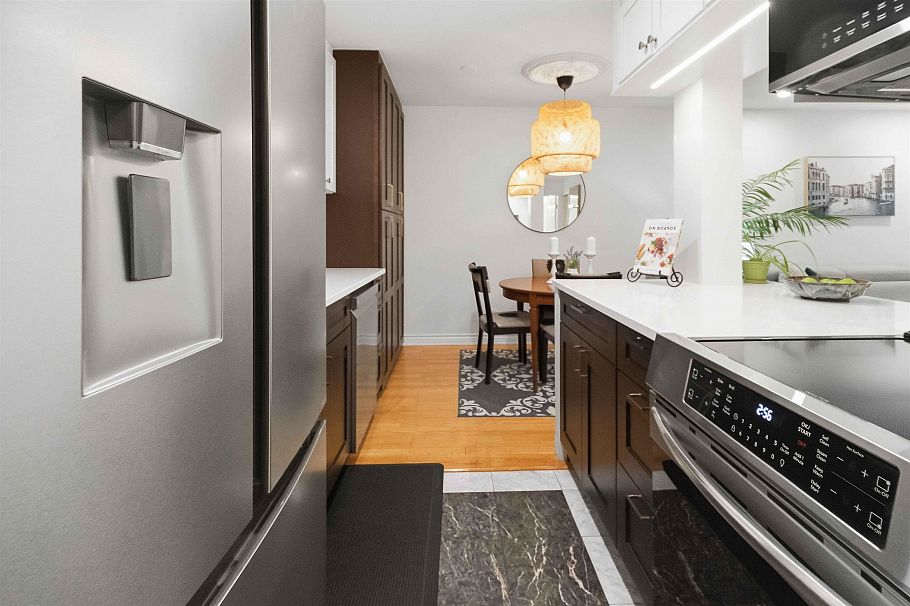 208 1422 E 3rd Avenue Vancouver, BC - 7