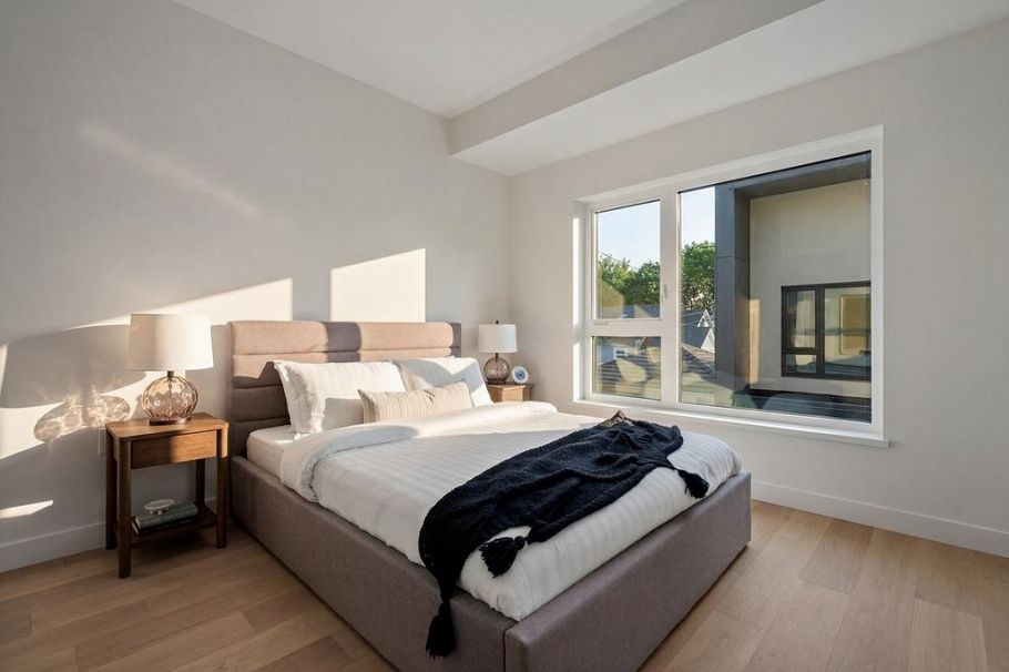 2 364 E 23rd Avenue Vancouver, BC - 17