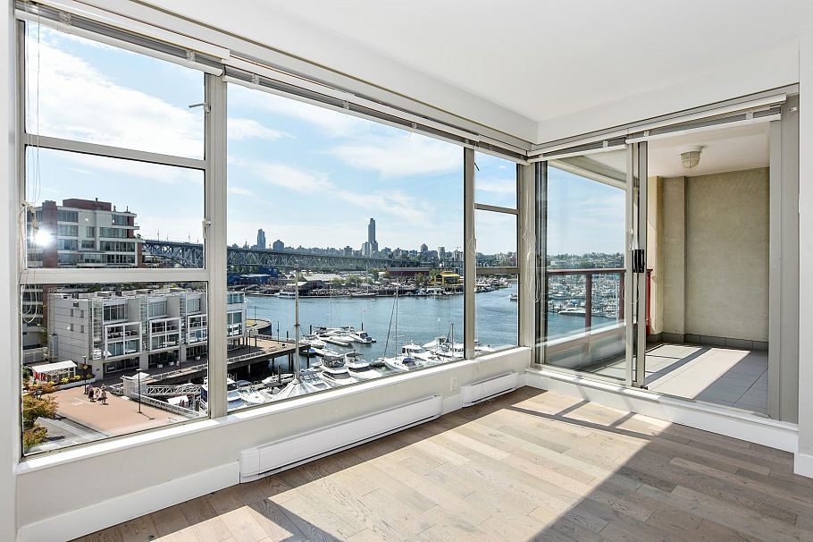 503 1008 Beach Avenue Vancouver, BC - 9