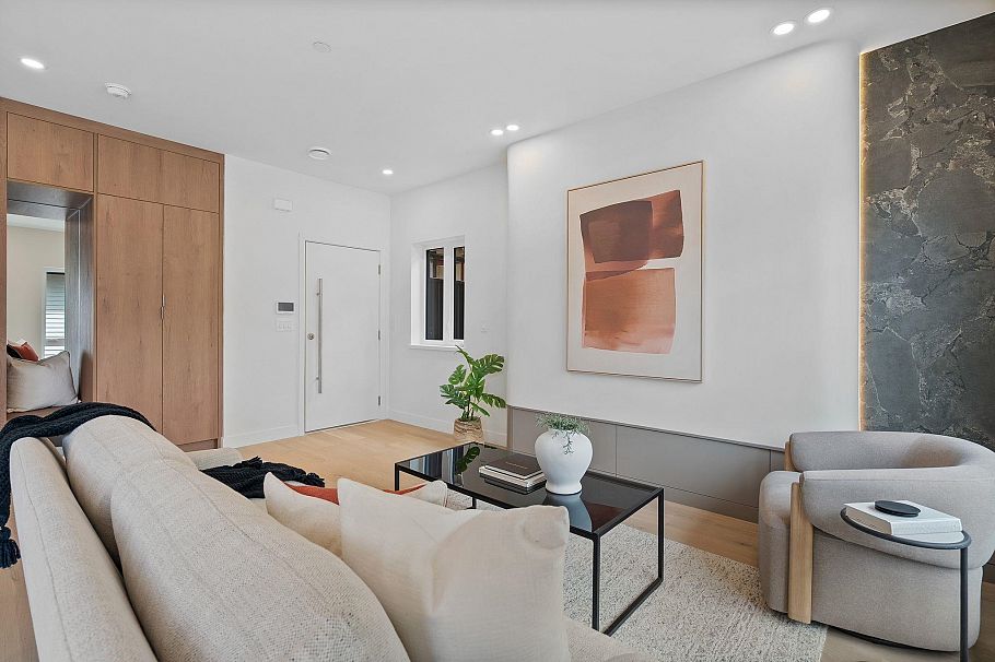 2 2211 William Street Vancouver, BC - 11
