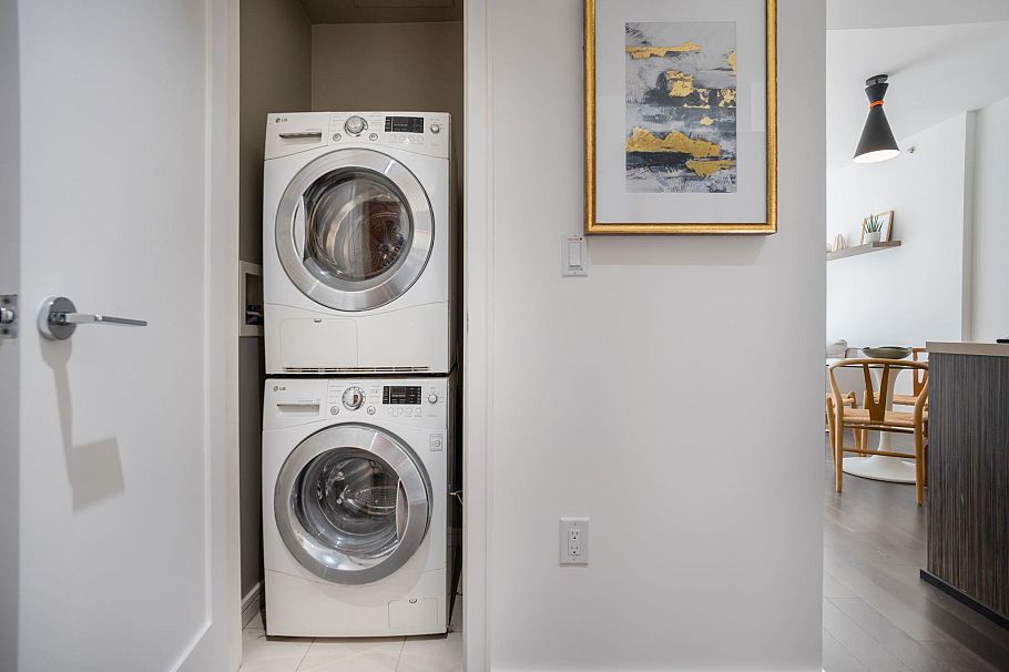606 1661 Ontario Street Vancouver, BC - 15