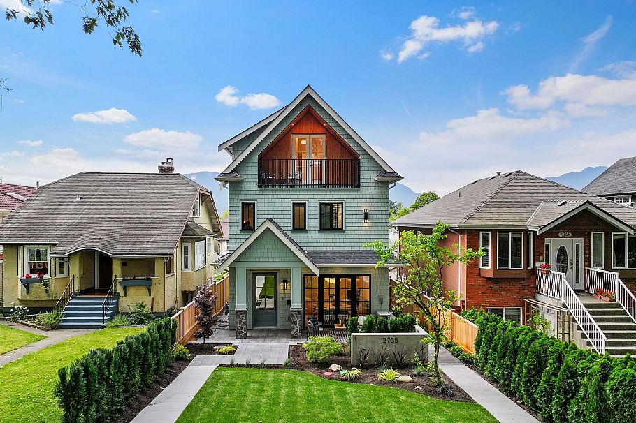 1 2735 Eton Street Vancouver, BC - 36