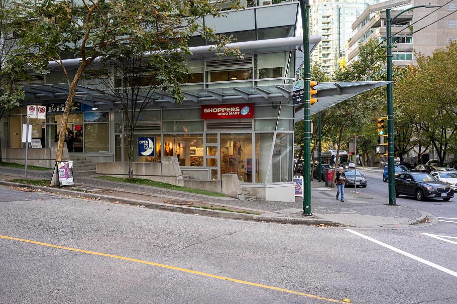 807 1238 Melville Street Vancouver, BC - 24