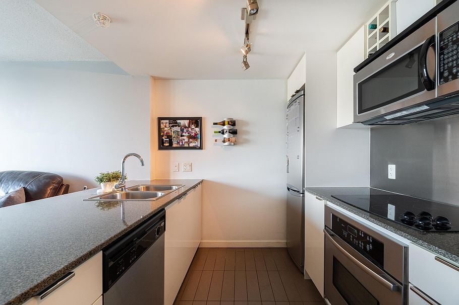 3301 233 Robson Street Vancouver, BC - 13