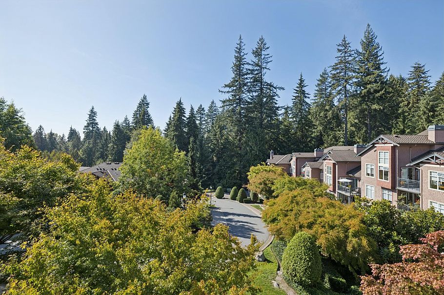 201 1140 Strathaven Drive North Vancouver, BC - 26