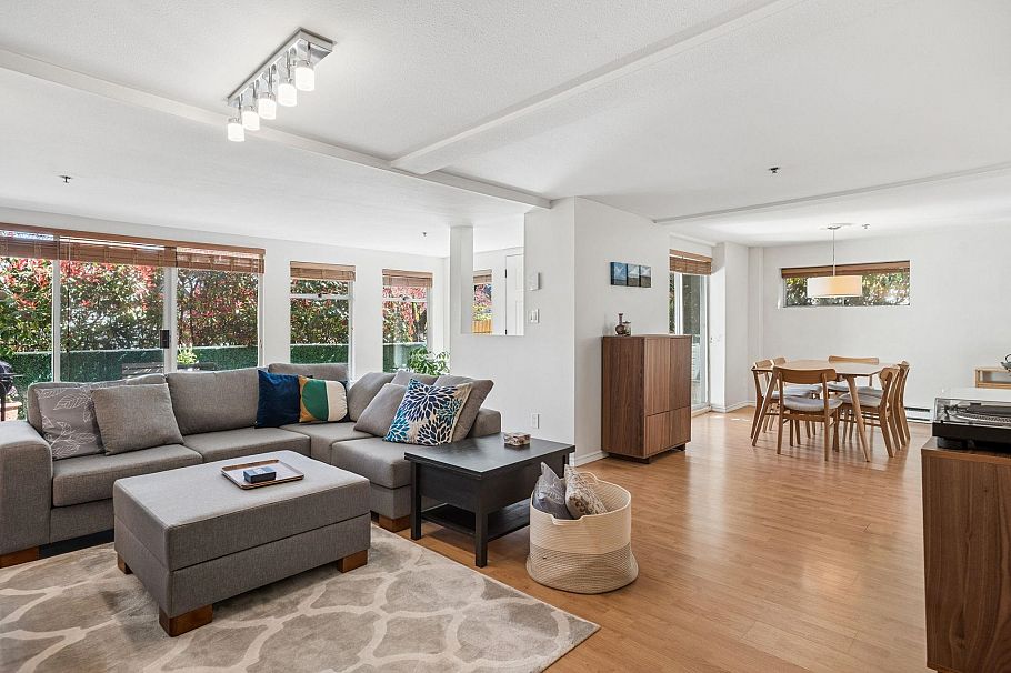 4306 Sophia Street Vancouver, BC - 2