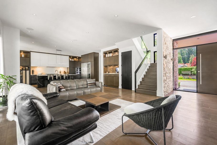 3430 Aintree Drive North Vancouver, BC - 10