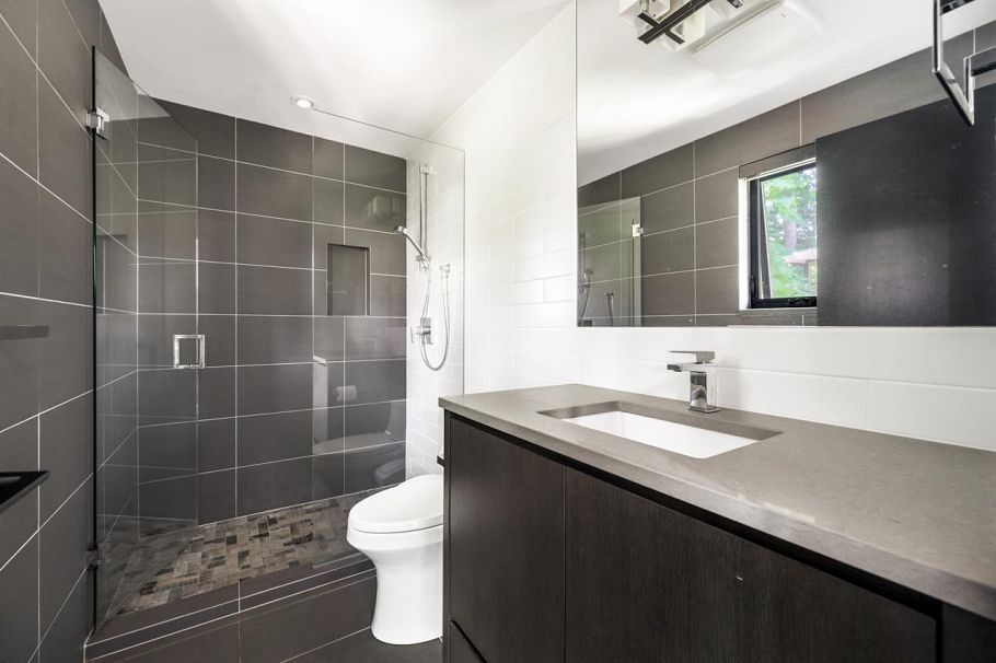 3430 Aintree Drive North Vancouver, BC - 19
