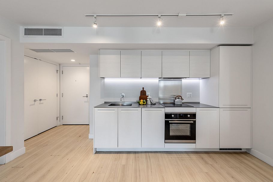 1002 1133 Hornby Street Vancouver, BC - 11